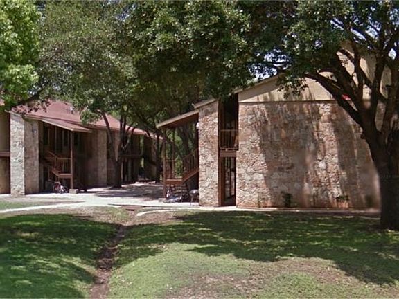 4th image of 1410 Naples St