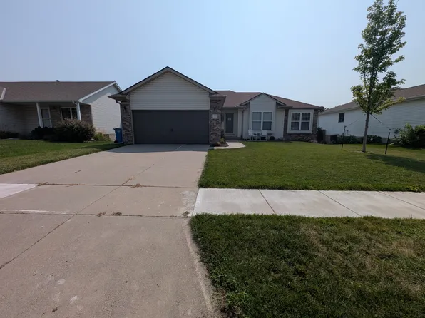 7310 S 20th St, Lincoln, NE 68512