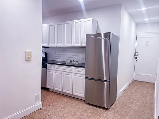 Rented by Voro New York | media 11