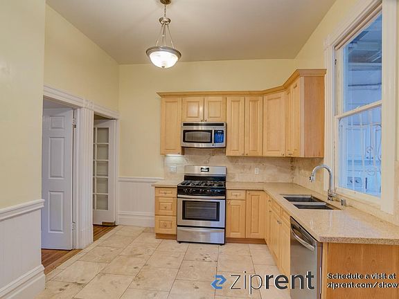 3rd image of 1664 Fell St #1664