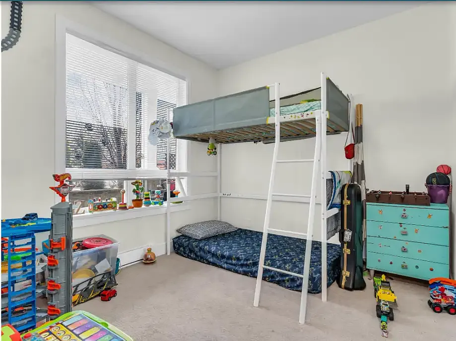 2 bed, 834 sqft, $2,600 — Photo 4