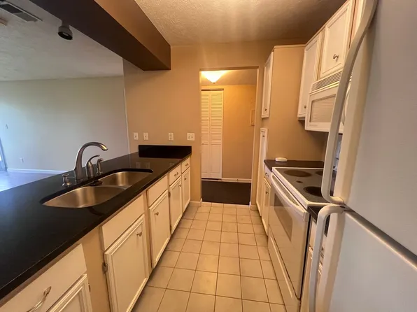 11367 40th Ave, Allendale, MI 49401