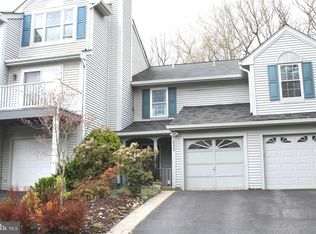 10226 Faire Commons Ct, Burke, VA 22015