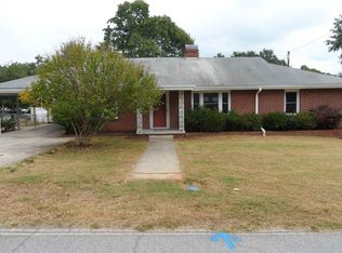 503 E Abbey St, Westminster, SC 29693
