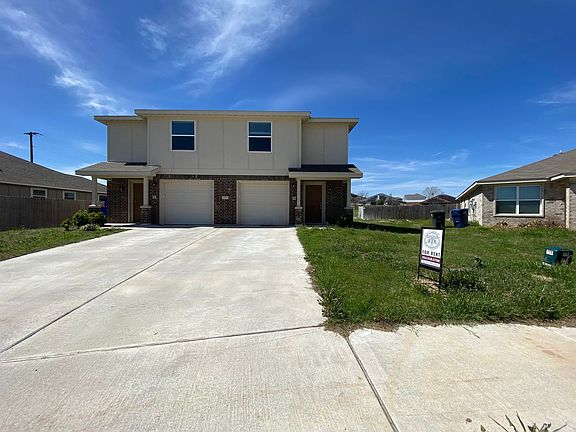 4th image of 1709 Castroville Trl Unit B