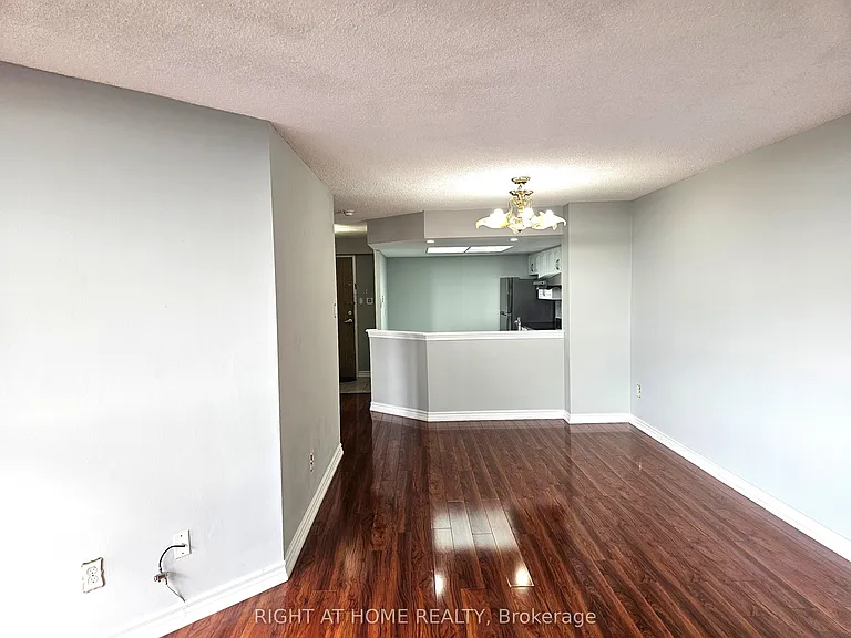 300 Alton Towers Cir #901 — Photo 10
