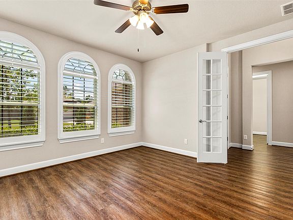 5th image of 121 Gray Vervain Ct