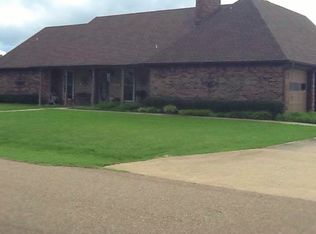 311 Quail Ln, Hooks, TX 75561