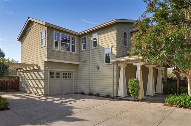 1st image of 630 Pepperwood Ct
