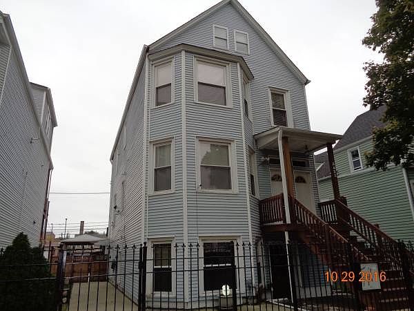 1st image of 3421 W Melrose St #1