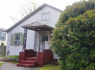 31 Mill Rock Rd E, Old Saybrook, CT 06475