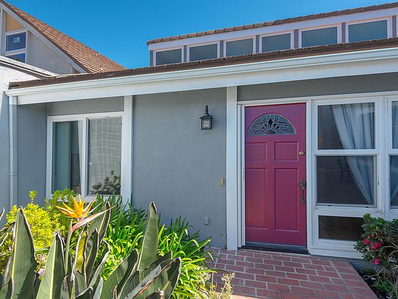 3rd image of 32137 Lake Meadow Ln