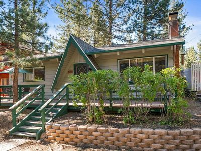 925 Robinhood Blvd, Big Bear City, CA, 92314