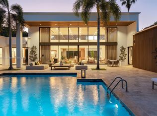 9701 SW 69th Ave, Pinecrest, FL 33156