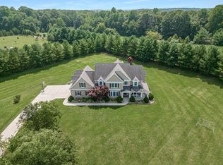 9650 Whispering Winds Dr, New Buffalo, MI 49117