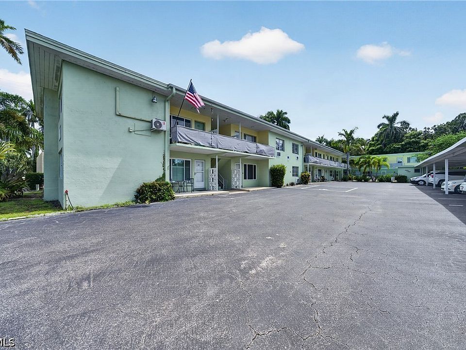 1st image of 2544 1st St APT 108