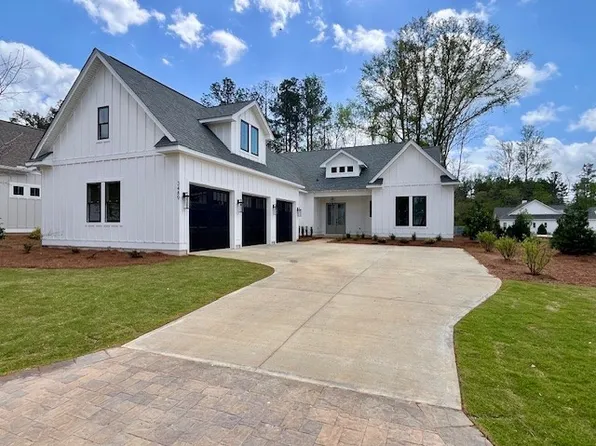 3489 Golden Eagle Ln, Opelika, AL 36801