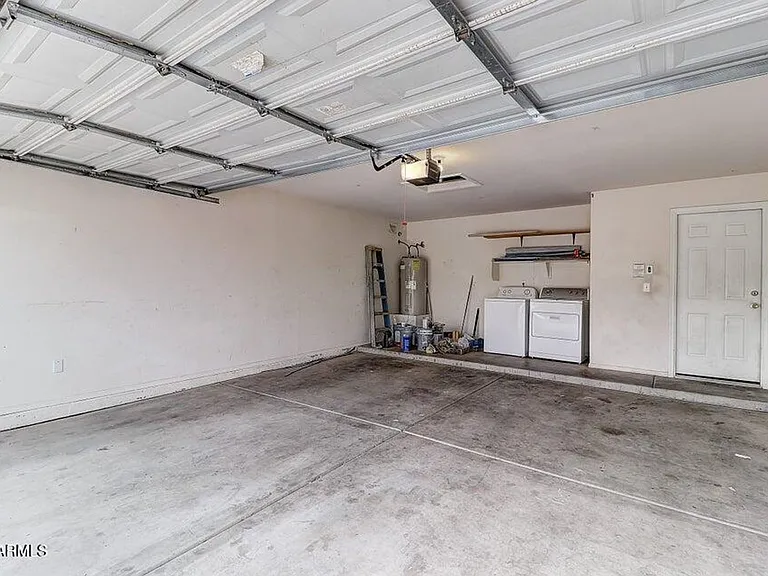 14916 W Acapulco Ln — Photo 27