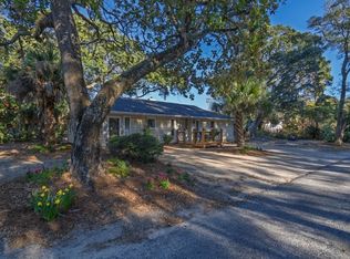 1408 Jungle Rd, Edisto Island, SC 29438