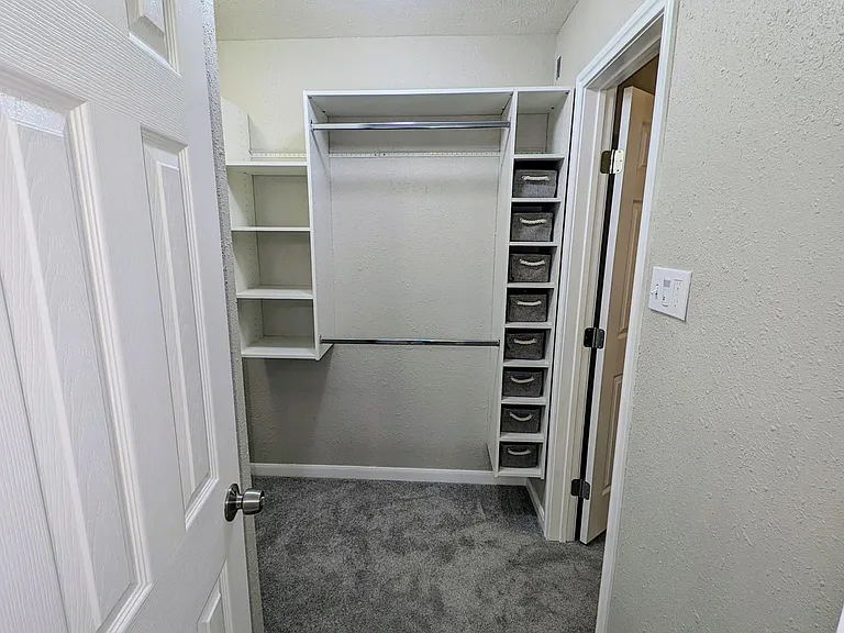 507 Lee Dr — Photo 17