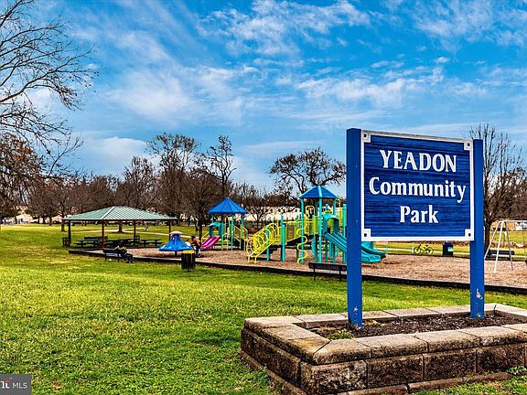 4th image of 732 Yeadon Ave