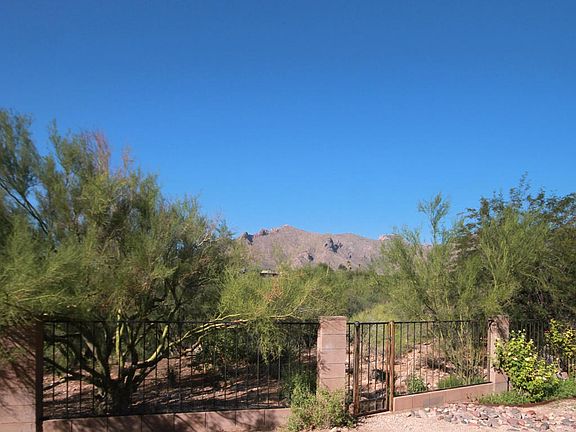 4th image of 6553 N Shadow Bluff Dr