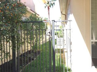 1915 Shadow Branch Ln, Houston, TX 77077