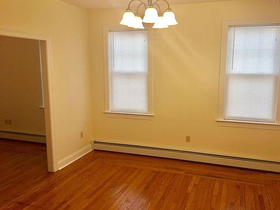 3rd image of 45 Hotchkiss St #1