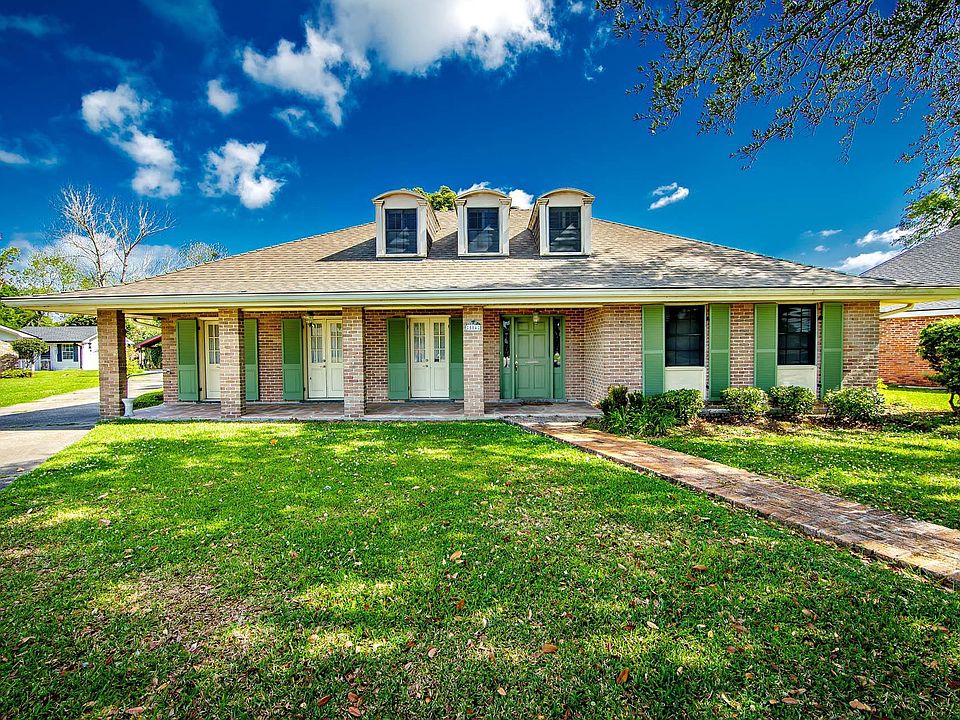 1st image of 504 Winfield Blvd