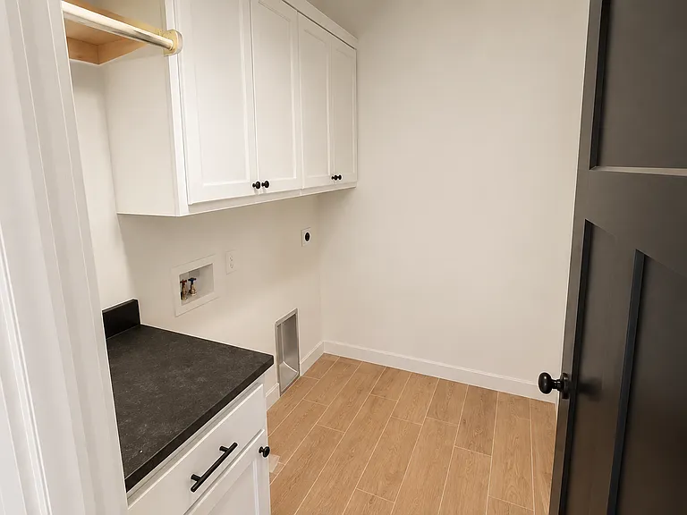 1817 Aminas Way — Photo 14
