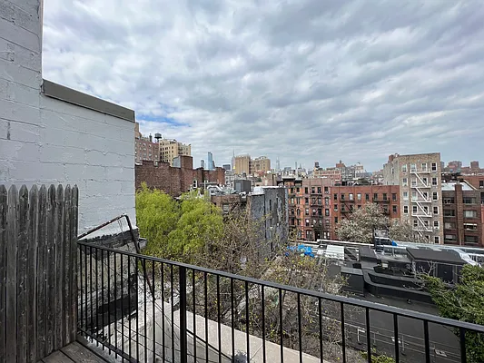 Rented by The Ellis Organization | media 17