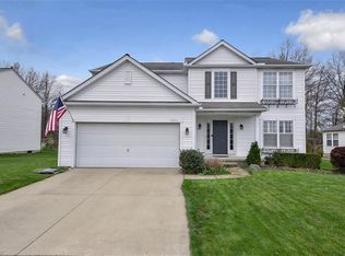 9200 Aaron Ln #37, Olmsted Falls, OH 44138