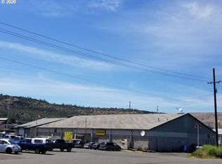 1820 W 2nd St, The Dalles, OR 97058