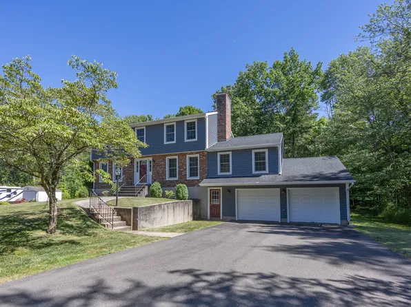 79 Vineyard Drive, Berlin, CT 06037