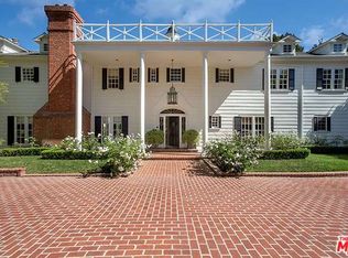 10464 W Sunset Blvd, Los Angeles, CA 90077