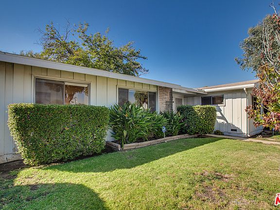 5th image of 9947 Woodley Ave