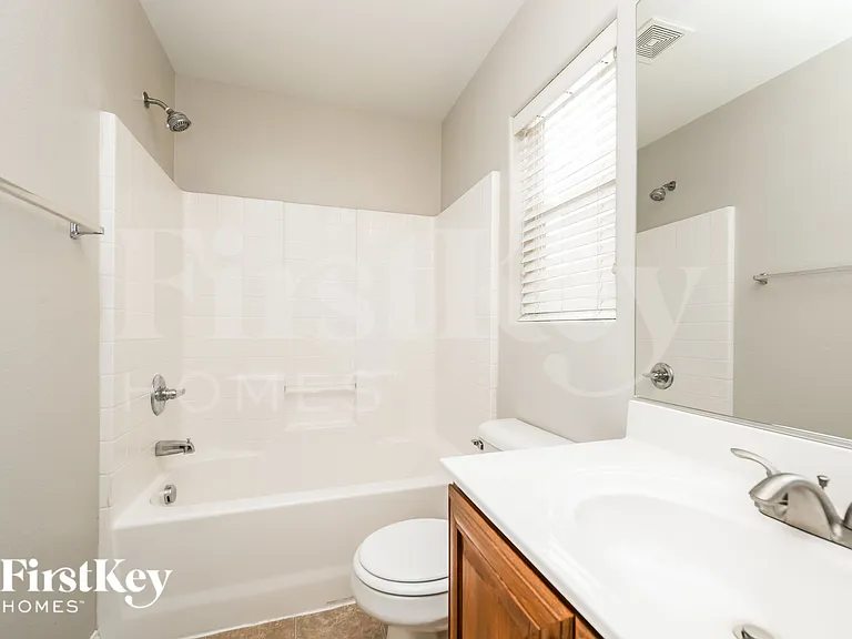 8936 Amy Olivia Ave — Photo 11