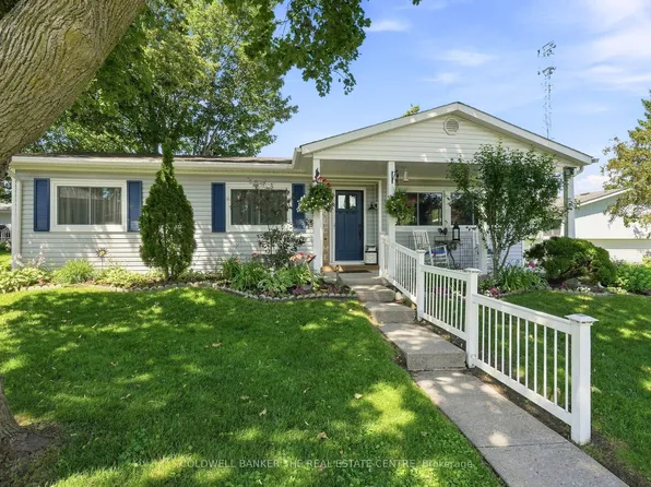 22 Western Ave, Innisfil, ON L9S 1M1