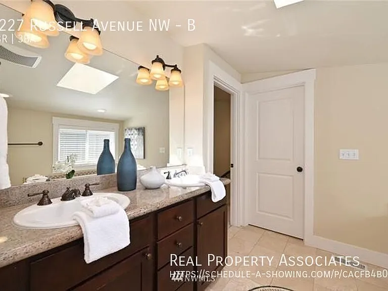 5227 Russell Ave NW #B — Photo 13