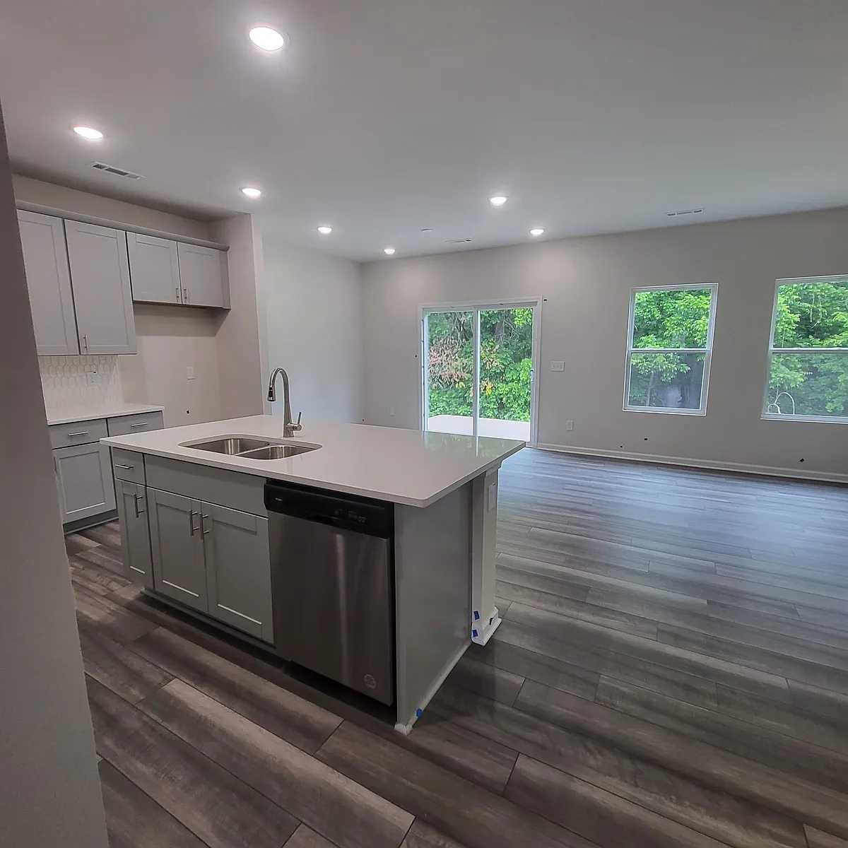 Building Photo - 7119 Stratified Ct