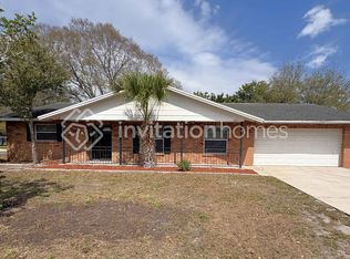 3810 17th Avenue Dr W, Bradenton, FL 34205