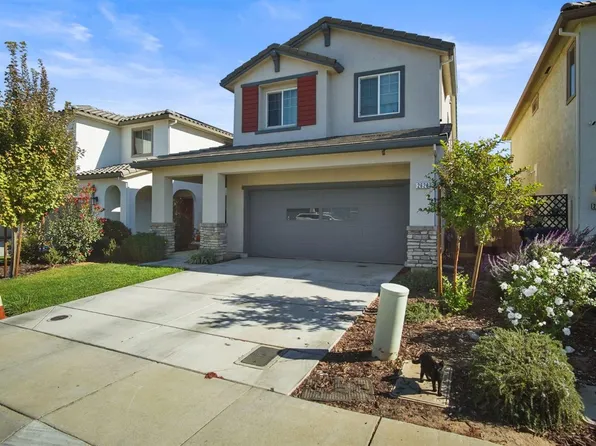2628 W Hawaiian Petrel Ave, Modesto, CA 95355