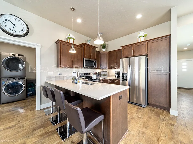 3343 N Rosalia Rd — Photo 25