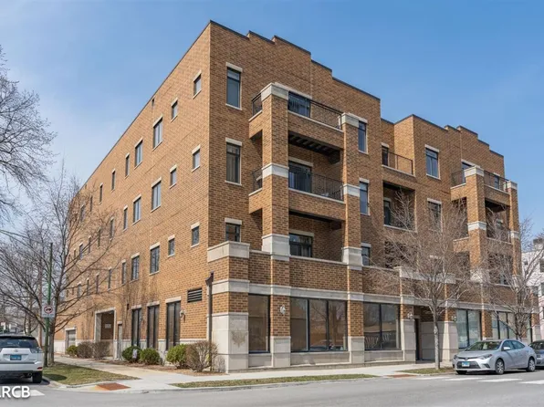 4732 N Austin Ave Unit 204, Chicago, IL 60630