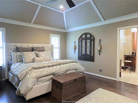 5th image of 4713 Nantucket Dr