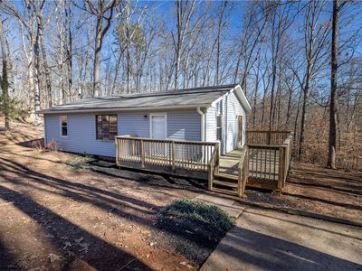 616 Post Oak Ln, Seneca, SC, 29672