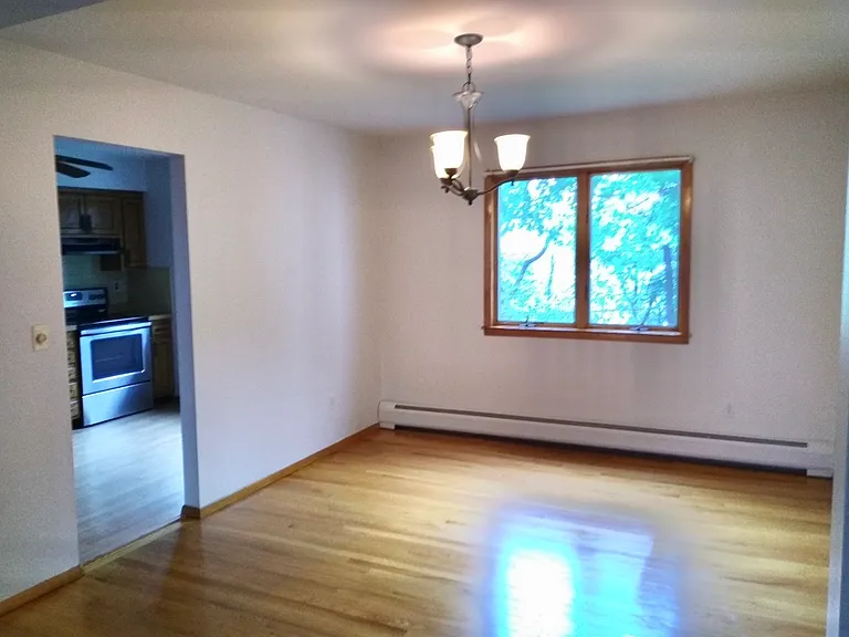 3 Franklin Ave #1 — Photo 4
