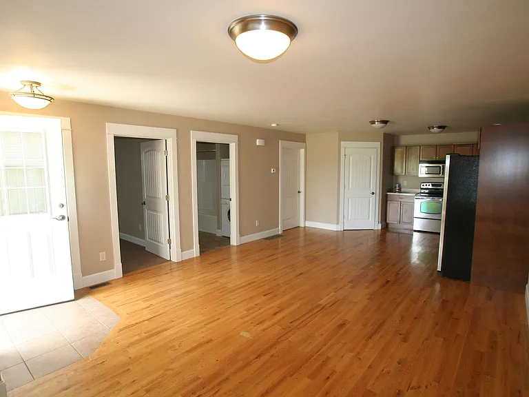 1126 N 15th Ave #201-208 — Photo 4