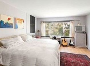 244 Leonard St, Brooklyn, NY 11211