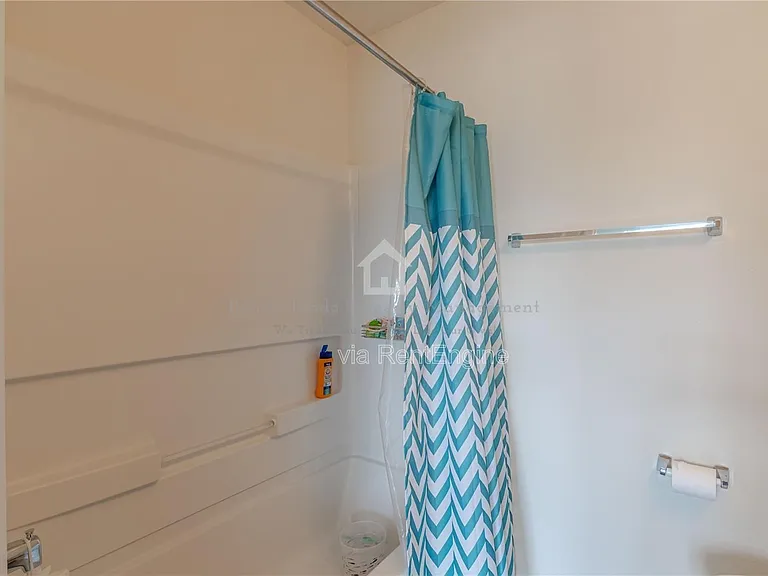 5095 Dominica Dr — Photo 15